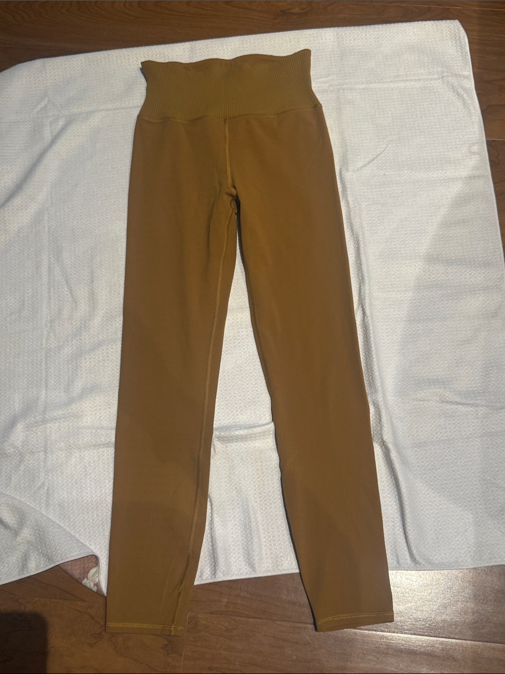 Vuori High-Rise Rib Waist Leggings - mustard brown